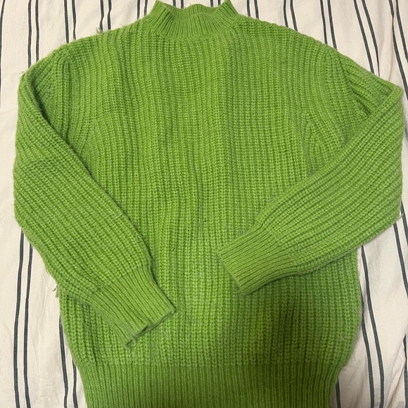 Lulus excellent mock neck fuzzy lime green pullover sweater s balloon sleeves - Picture 2 of 5